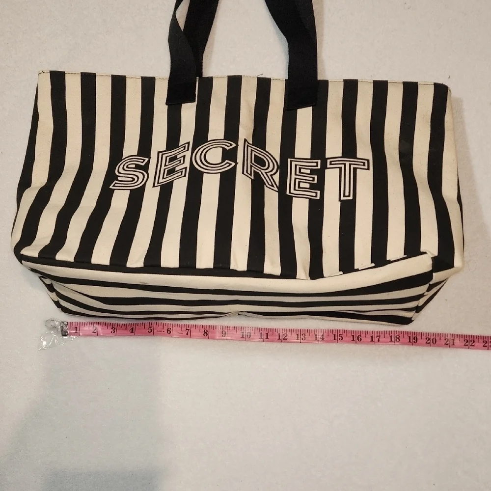 Victoria K Monochrome Striped Tote
